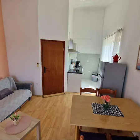 In - Istrien 47151 Apartment